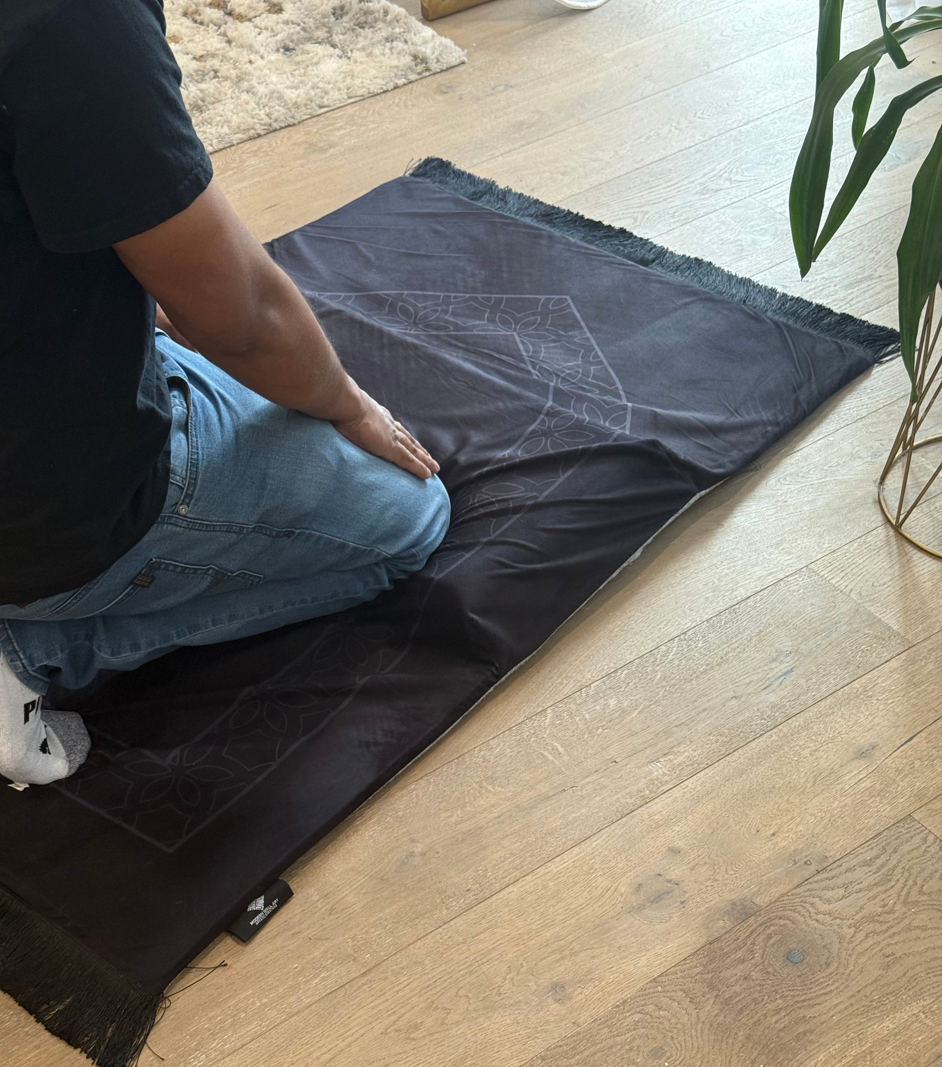 Rukuh Relief Memory Foam Prayer Mat – Extra Large Islamic Rug for Knee & Joint Support