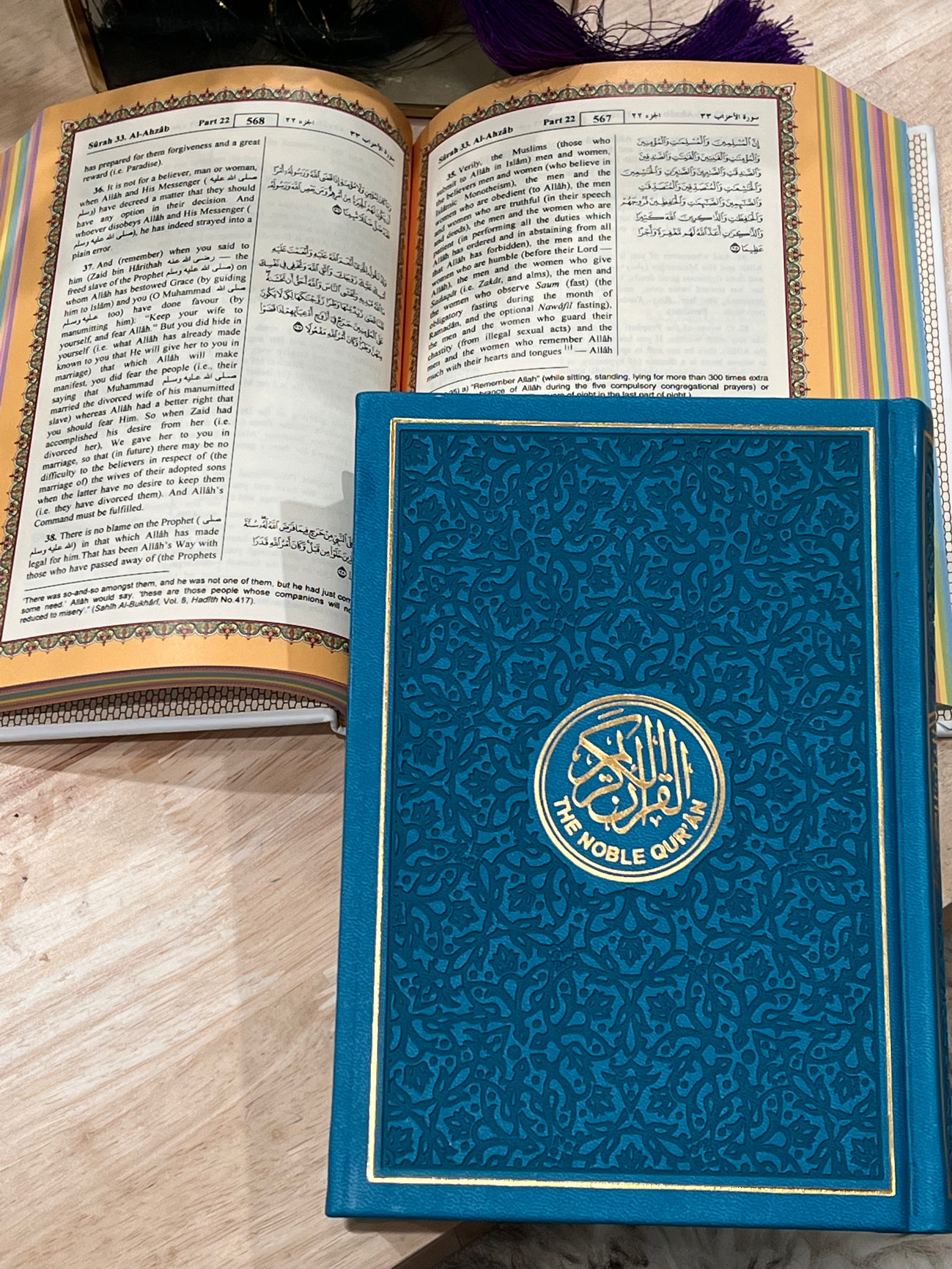 English Translation Quran w/colored pages - Medium Size Only