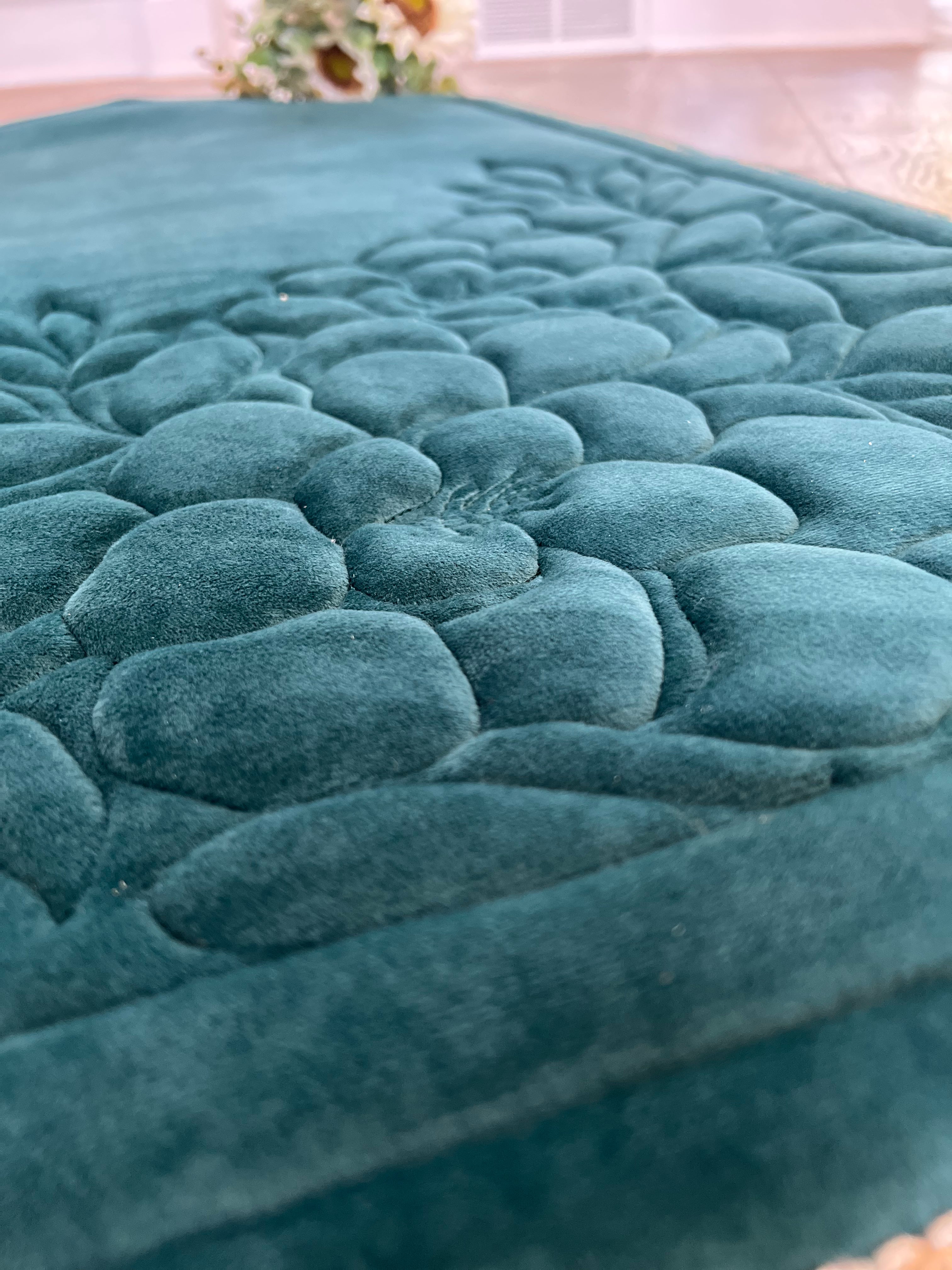 Luxury Padded Prayer Mat / Islamic Prayer Rug with Tote Bag – Non-Slip Floral Design