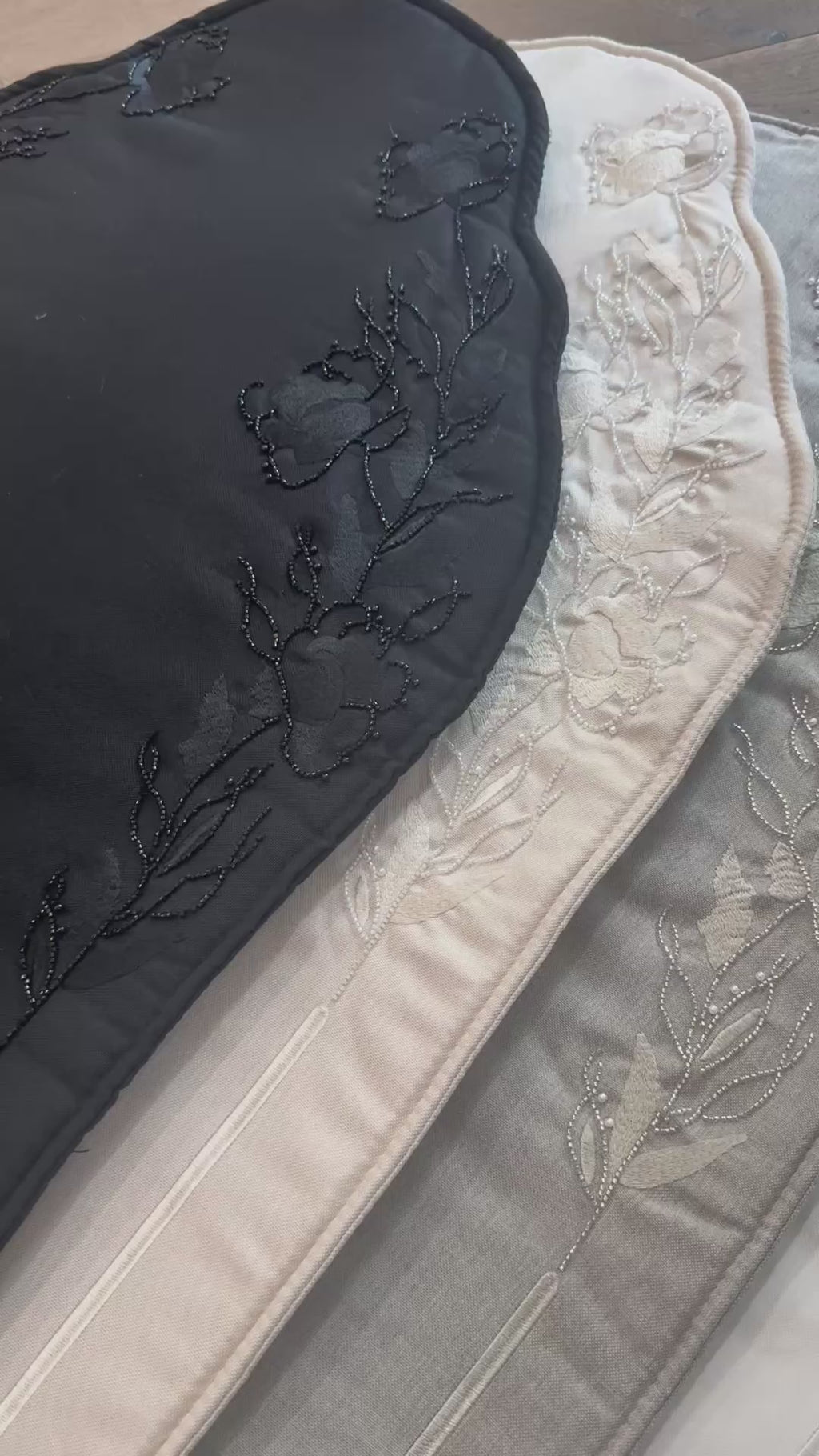 Linen Prayer Mat with Floral Embroidery and Beads – Islamic Prayer Rug